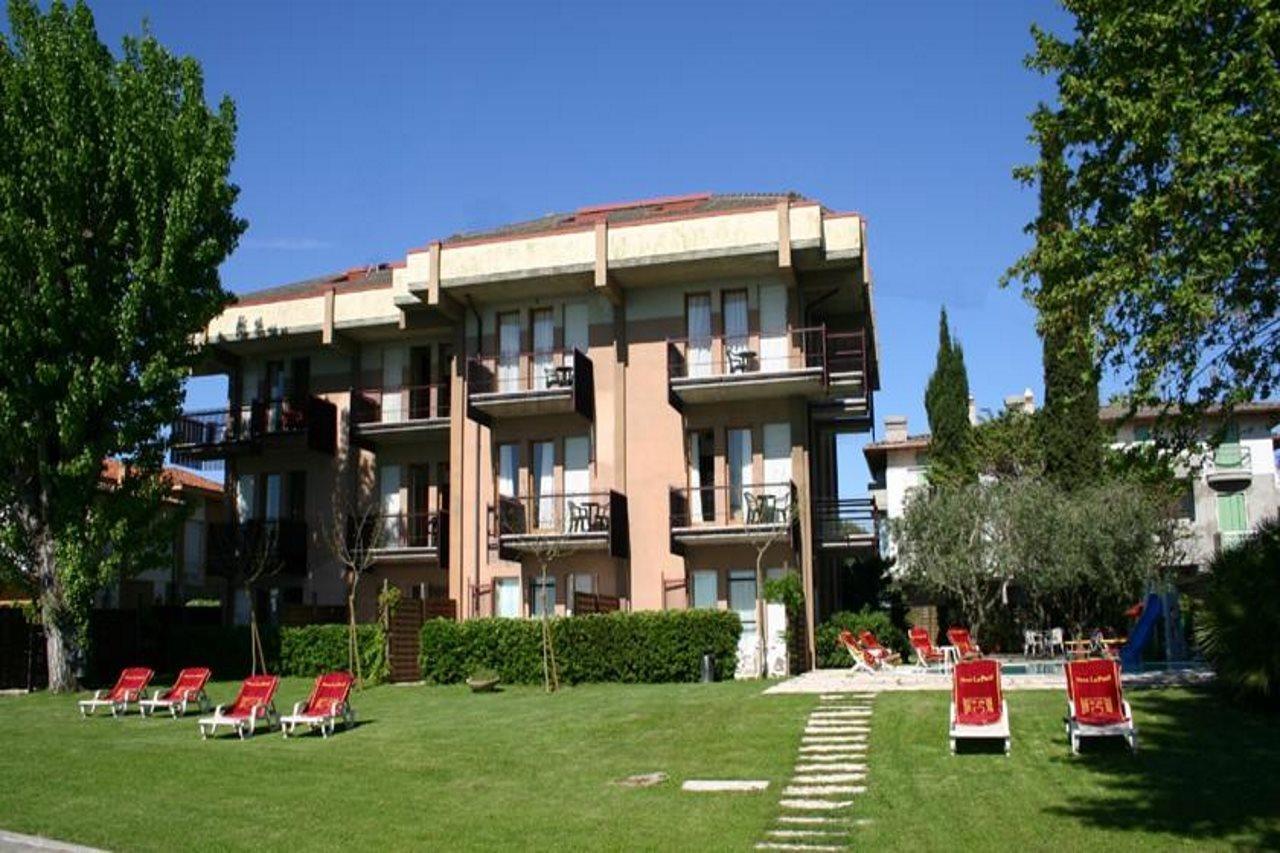 Hotel Smeraldo Sirmione Exterior photo